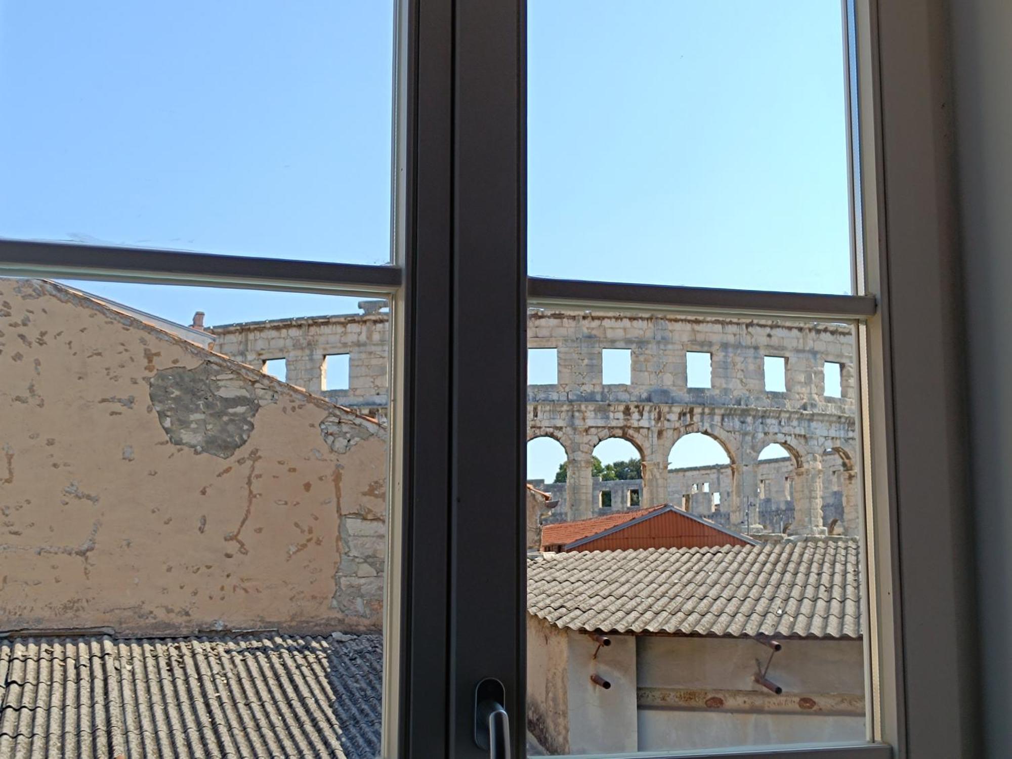 D&A Amphitheatre Premium Apartments With Free Parking Pula Exteriör bild