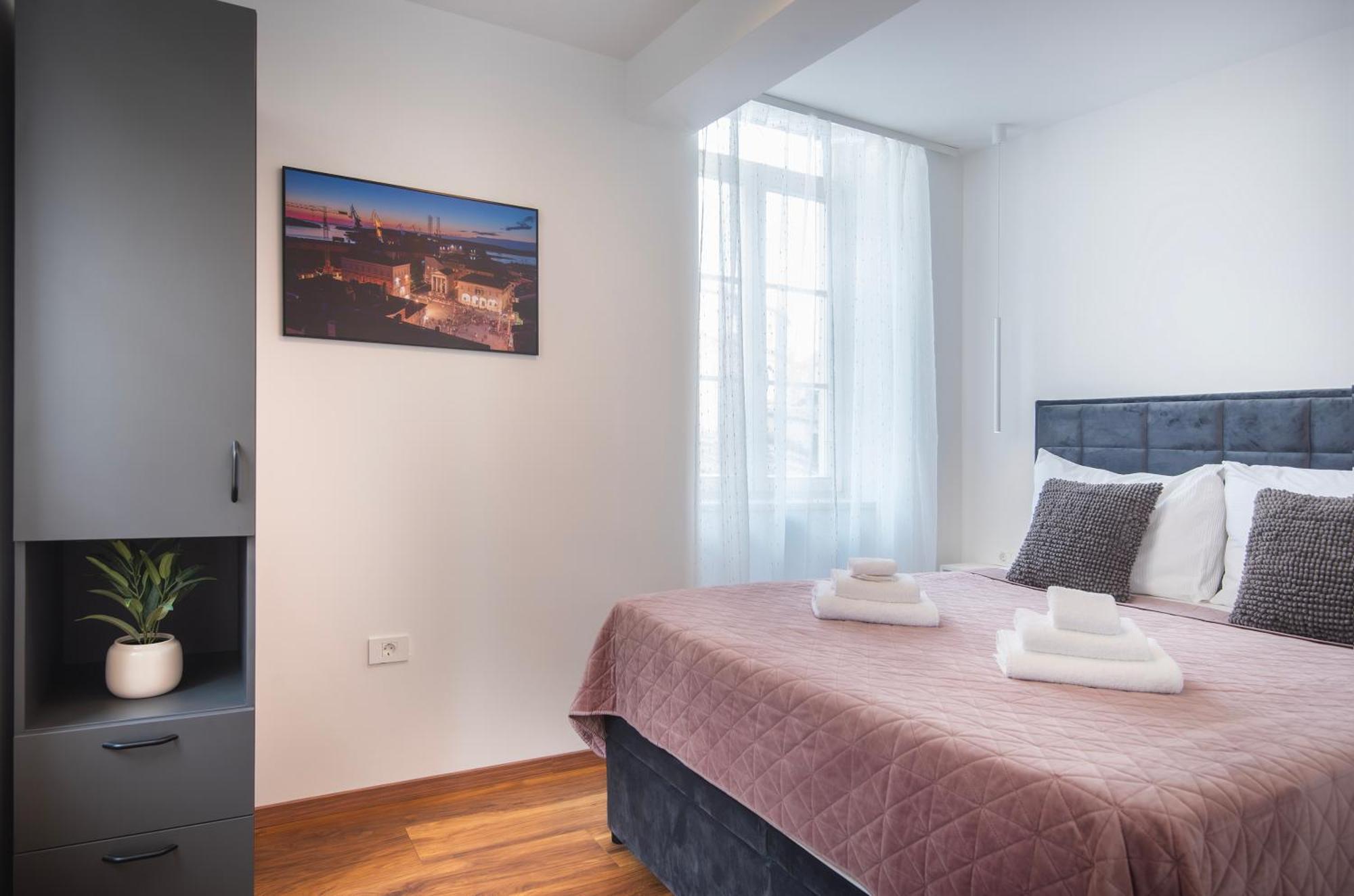 D&A Amphitheatre Premium Apartments With Free Parking Pula Exteriör bild